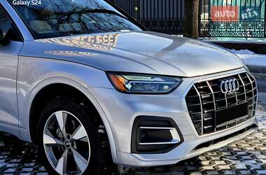 Внедорожник / Кроссовер Audi Q5 2022 в 
