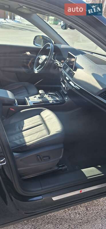 Внедорожник / Кроссовер Audi Q5 2020 в Харькове