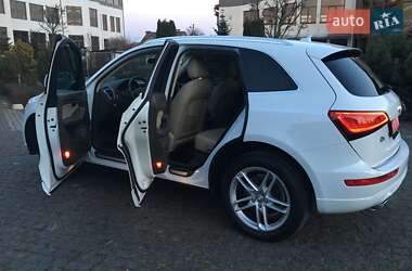 Внедорожник / Кроссовер Audi Q5 2016 в 