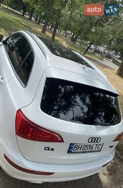 Внедорожник / Кроссовер Audi Q5 2012 в 