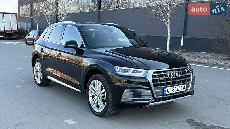 Позашляховик / Кросовер Audi Q5 2018 в Києві