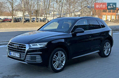 Позашляховик / Кросовер Audi Q5 2018 в Києві