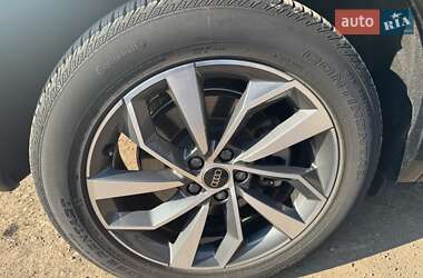 Внедорожник / Кроссовер Audi Q5 2023 в 