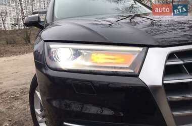 Внедорожник / Кроссовер Audi Q5 2019 в 