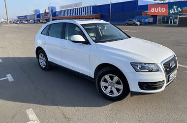 Позашляховик / Кросовер Audi Q5 2011 в Луцьку