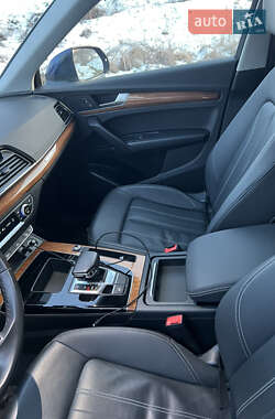 Позашляховик / Кросовер Audi Q5 2022 в Полтаві