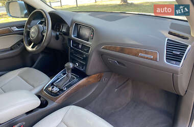 Внедорожник / Кроссовер Audi Q5 2012 в 