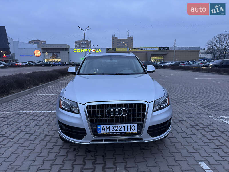 Внедорожник / Кроссовер Audi Q5 2012 в Житомире
