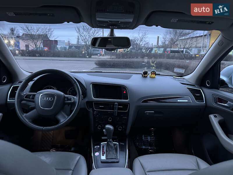 Внедорожник / Кроссовер Audi Q5 2012 в Житомире