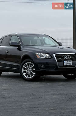 Внедорожник / Кроссовер Audi Q5 2011 в Житомире