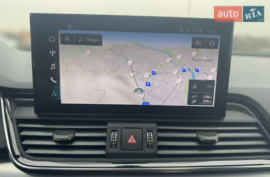 Внедорожник / Кроссовер Audi Q5 2022 в 