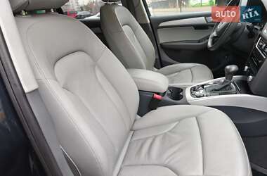 Внедорожник / Кроссовер Audi Q5 2015 в 