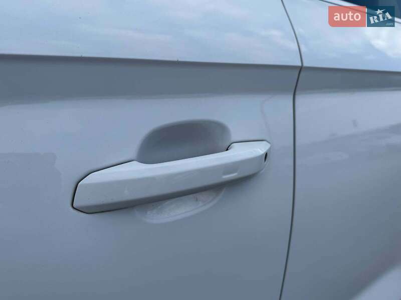 Позашляховик / Кросовер Audi Q5 2018 в Львові