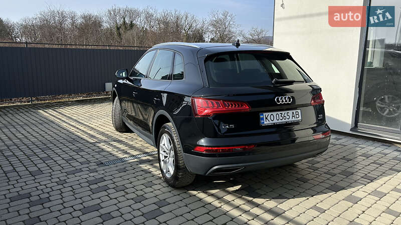 Позашляховик / Кросовер Audi Q5 2018 в Мукачевому фото 5 Позашляховик / Кросовер Audi Q5 2018 в Мукачевому