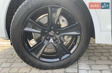 Внедорожник / Кроссовер Audi Q5 2018 в 