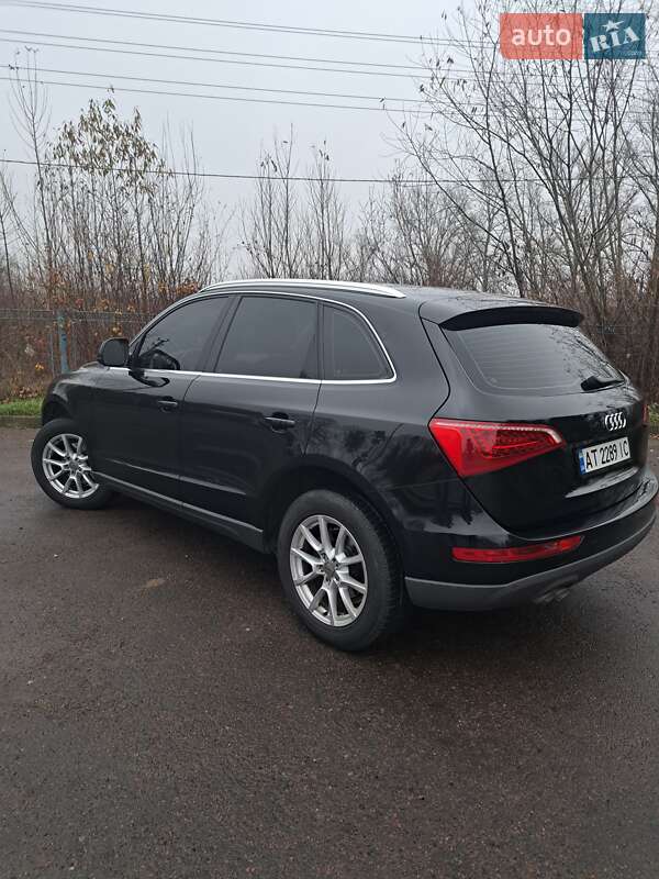 Внедорожник / Кроссовер Audi Q5 2011 в Долине