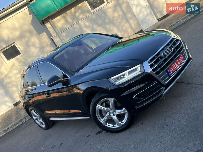 Внедорожник / Кроссовер Audi Q5 2018 в Дрогобыче