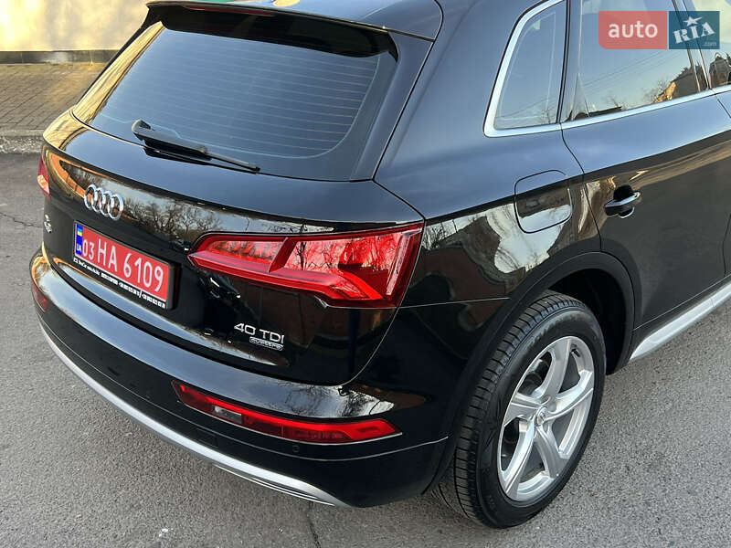 Внедорожник / Кроссовер Audi Q5 2018 в Дрогобыче
