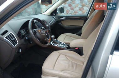 Внедорожник / Кроссовер Audi Q5 2013 в 