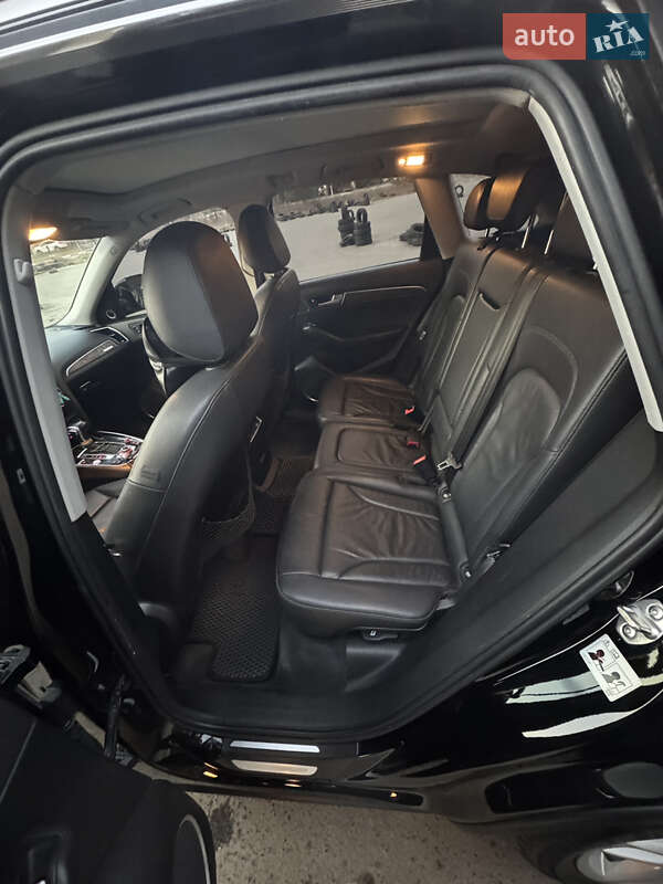 Внедорожник / Кроссовер Audi Q5 2013 в Львове