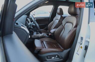 Внедорожник / Кроссовер Audi Q5 2016 в 