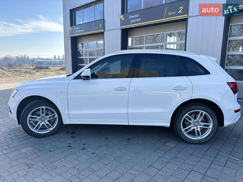 Внедорожник / Кроссовер Audi Q5 2015 в Дрогобыче