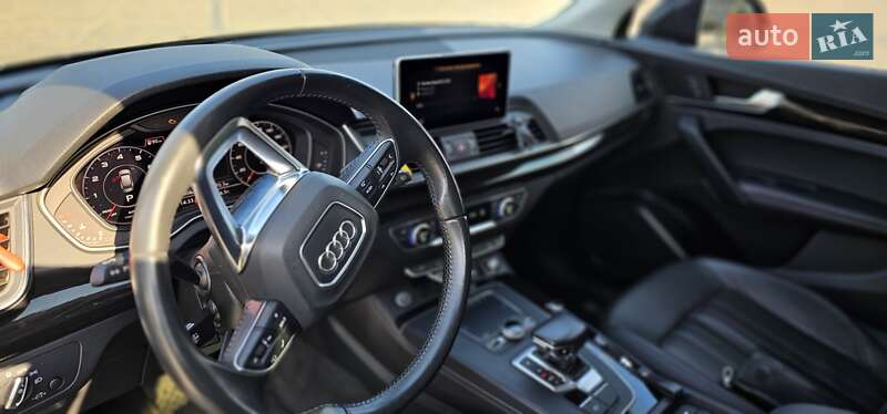 Внедорожник / Кроссовер Audi Q5 2019 в Черкассах