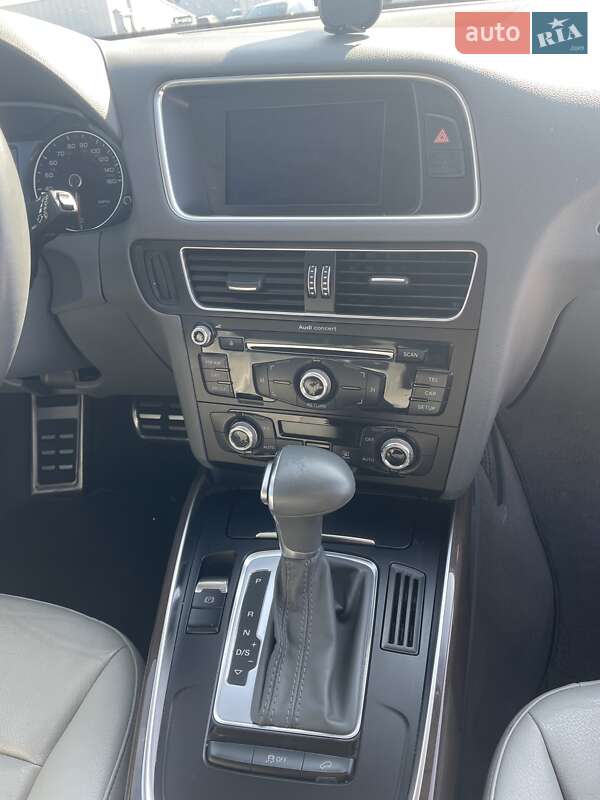 Внедорожник / Кроссовер Audi Q5 2014 в Киеве