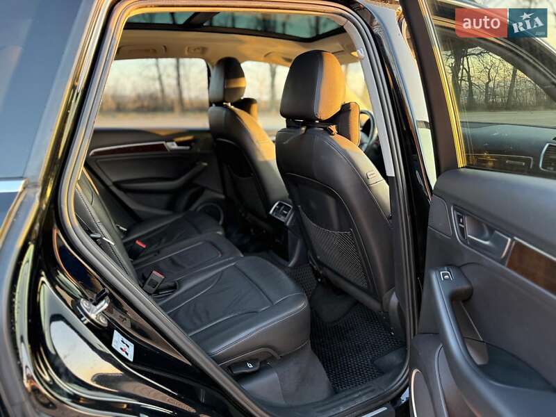 Позашляховик / Кросовер Audi Q5 2012 в Кам'янець-Подільському