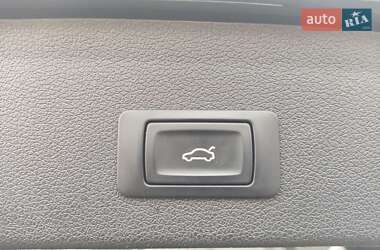 Позашляховик / Кросовер Audi Q5 2013 в 