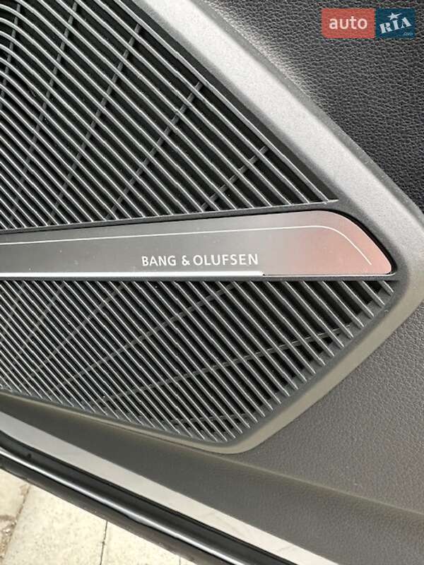 Позашляховик / Кросовер Audi Q5 2021 в Львові