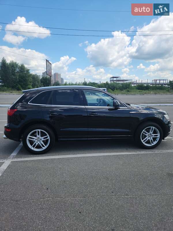 Внедорожник / Кроссовер Audi Q5 2014 в Киеве