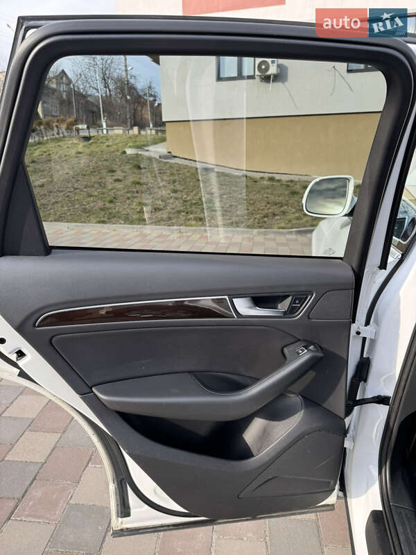 Внедорожник / Кроссовер Audi Q5 2013 в Львове