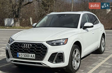 Позашляховик / Кросовер Audi Q5 2022 в Ужгороді