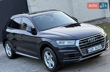 Позашляховик / Кросовер Audi Q5 2018 в 