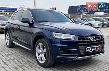 Позашляховик / Кросовер Audi Q5 2018 в 