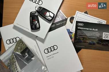 Внедорожник / Кроссовер Audi Q5 2021 в 