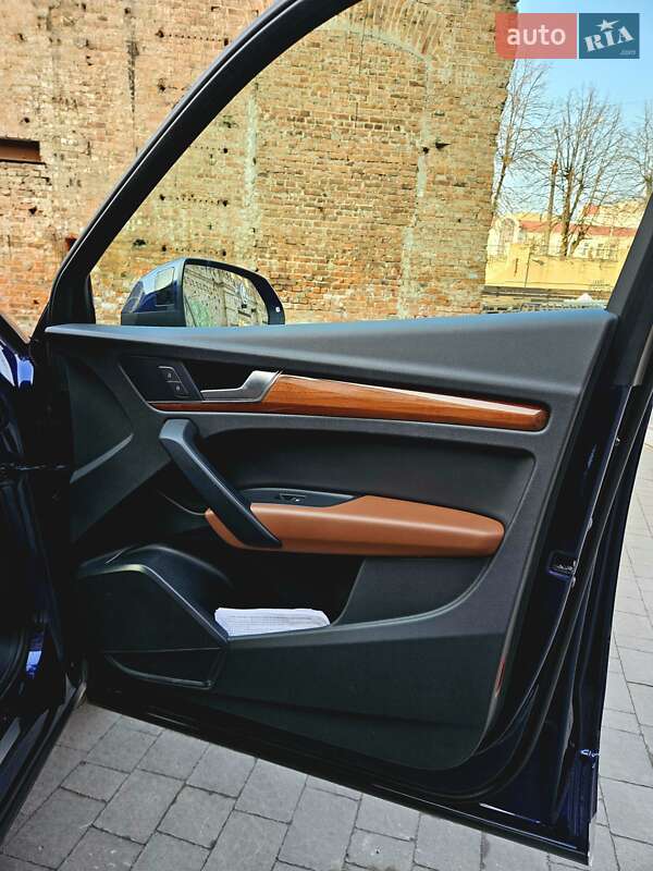 Внедорожник / Кроссовер Audi Q5 2020 в Харькове