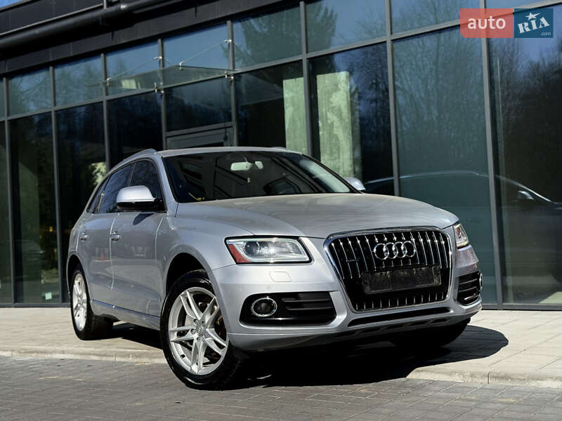 Внедорожник / Кроссовер Audi Q5 2015 в 