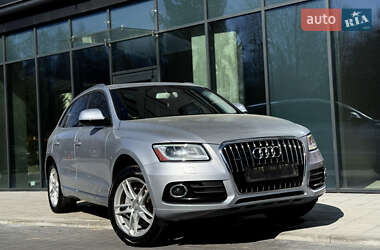 Внедорожник / Кроссовер Audi Q5 2015 в 