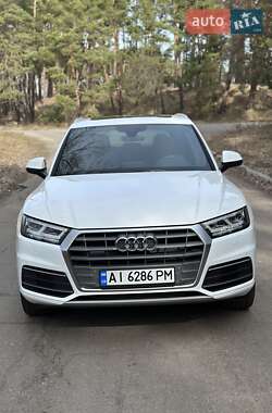 Внедорожник / Кроссовер Audi Q5 2019 в Борисполе