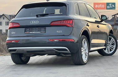 Внедорожник / Кроссовер Audi Q5 2017 в Яворове