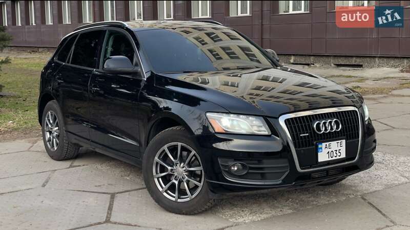 Позашляховик / Кросовер Audi Q5 2011 в Дніпрі