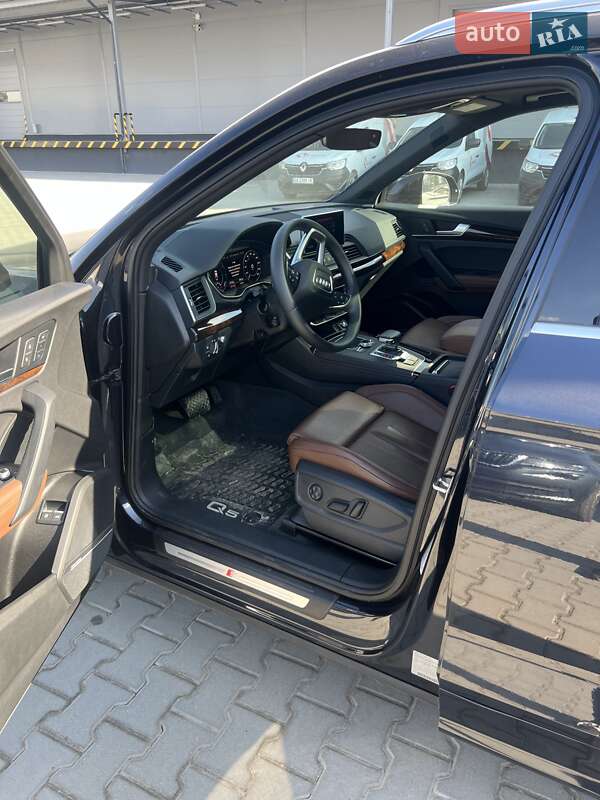 Позашляховик / Кросовер Audi Q5 2020 в Львові фото 22 Позашляховик / Кросовер Audi Q5 2020 в Львові