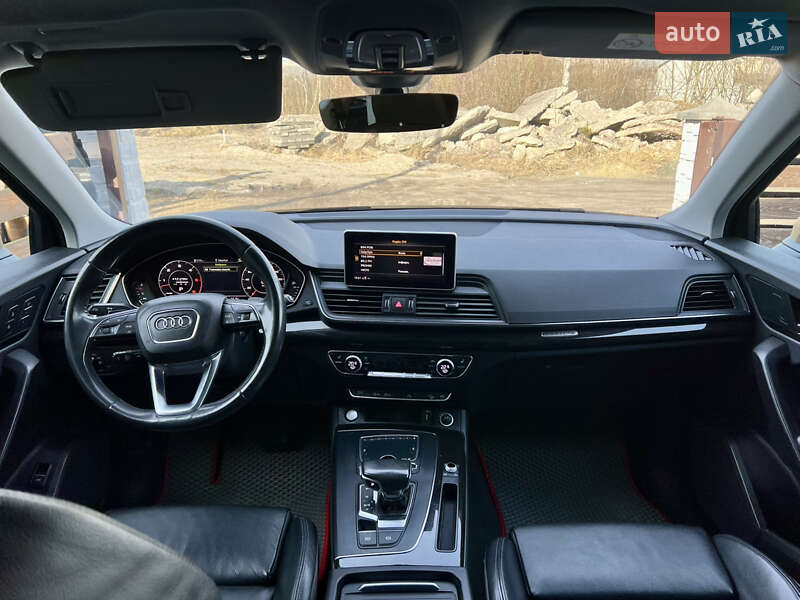 Внедорожник / Кроссовер Audi Q5 2017 в Бродах