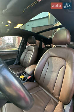 Внедорожник / Кроссовер Audi Q5 2015 в 