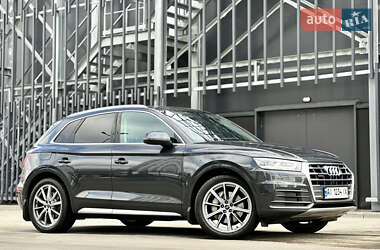 Внедорожник / Кроссовер Audi Q5 2020 в 