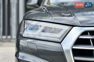 Внедорожник / Кроссовер Audi Q5 2020 в 