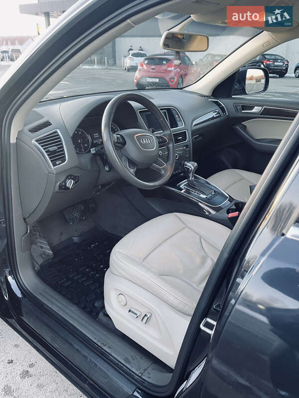 Позашляховик / Кросовер Audi Q5 2014 в Києві