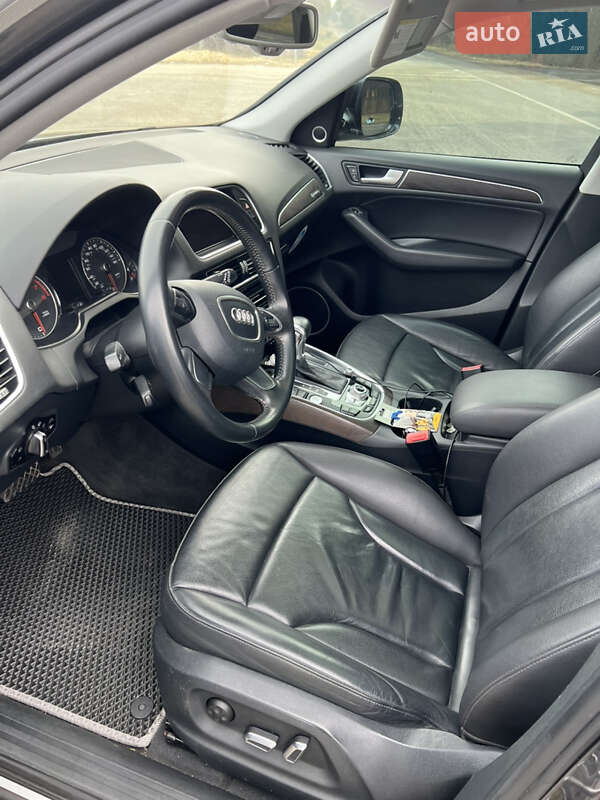 Внедорожник / Кроссовер Audi Q5 2015 в Ковеле